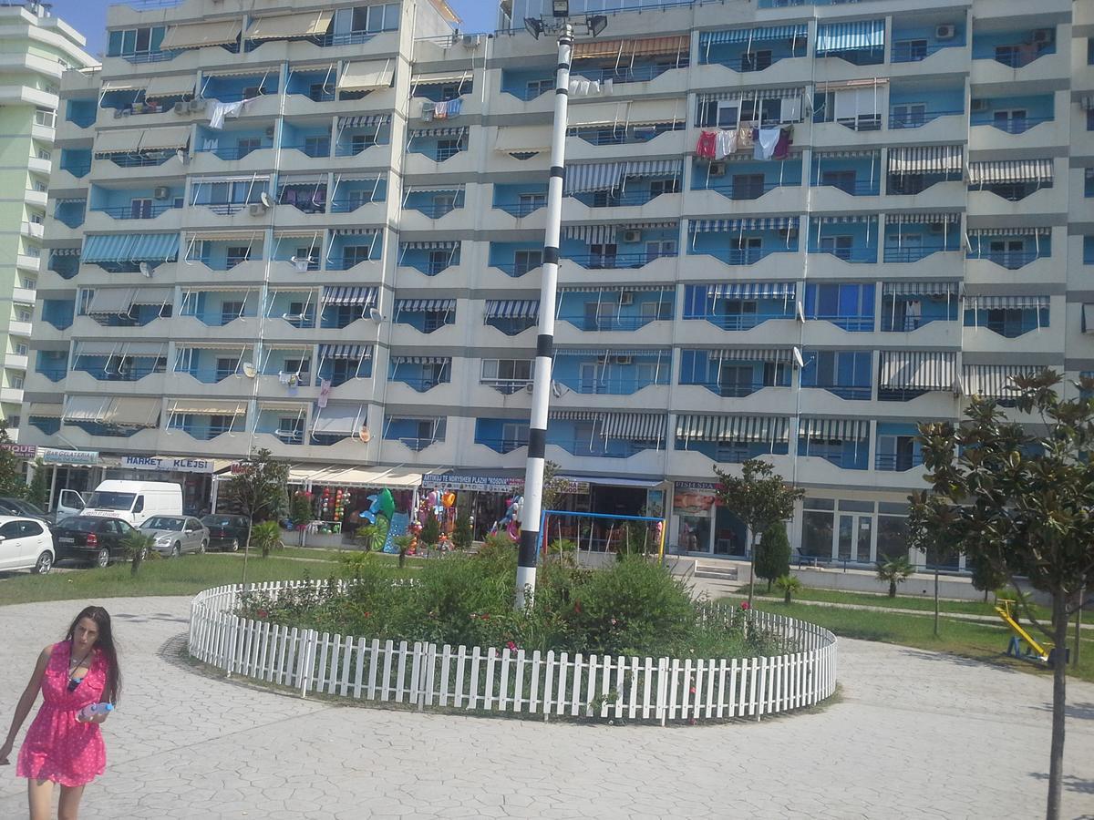 Nada Seaview Apartment Shengjin Bagian luar foto