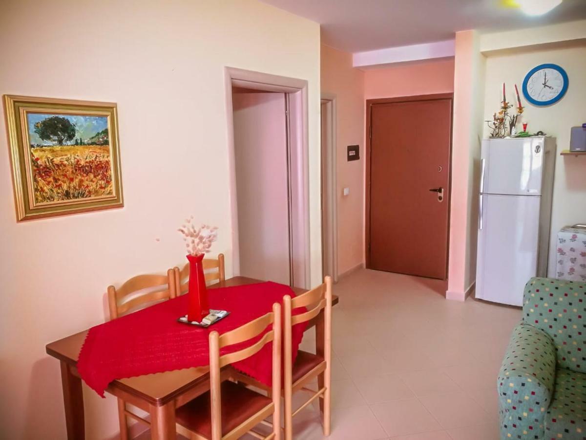 Nada Seaview Apartment Shengjin Bagian luar foto