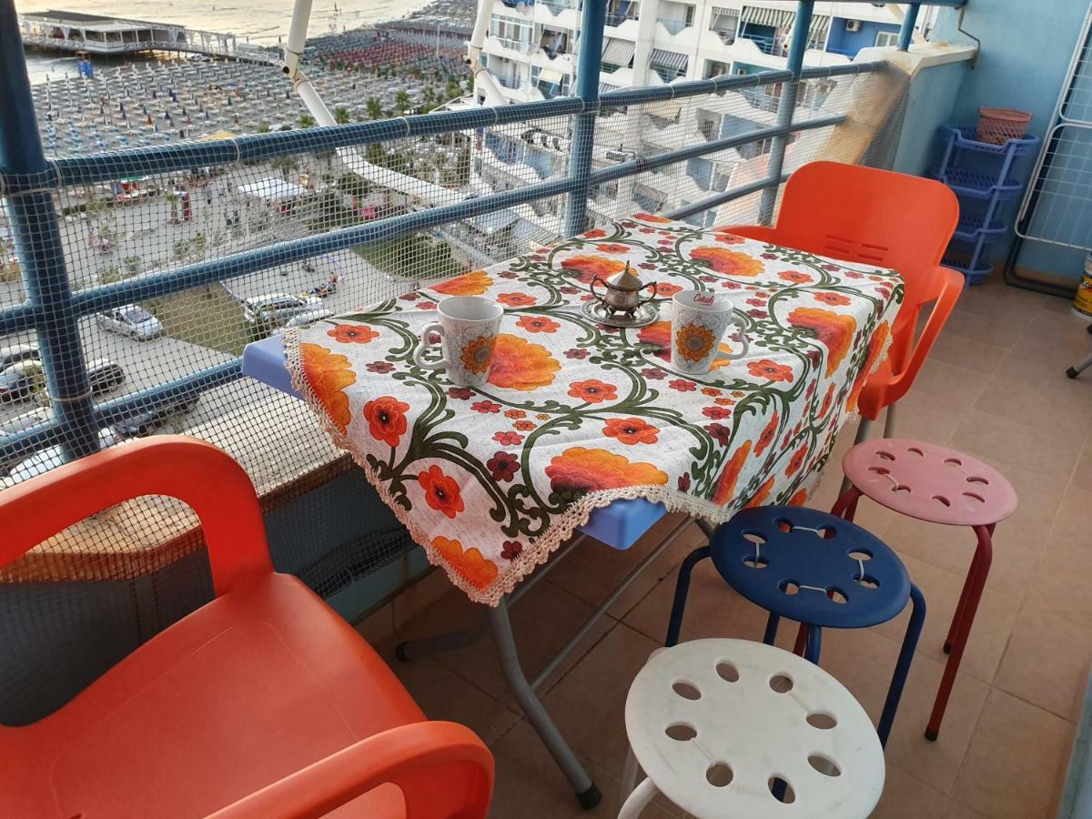 Nada Seaview Apartment Shengjin Bagian luar foto